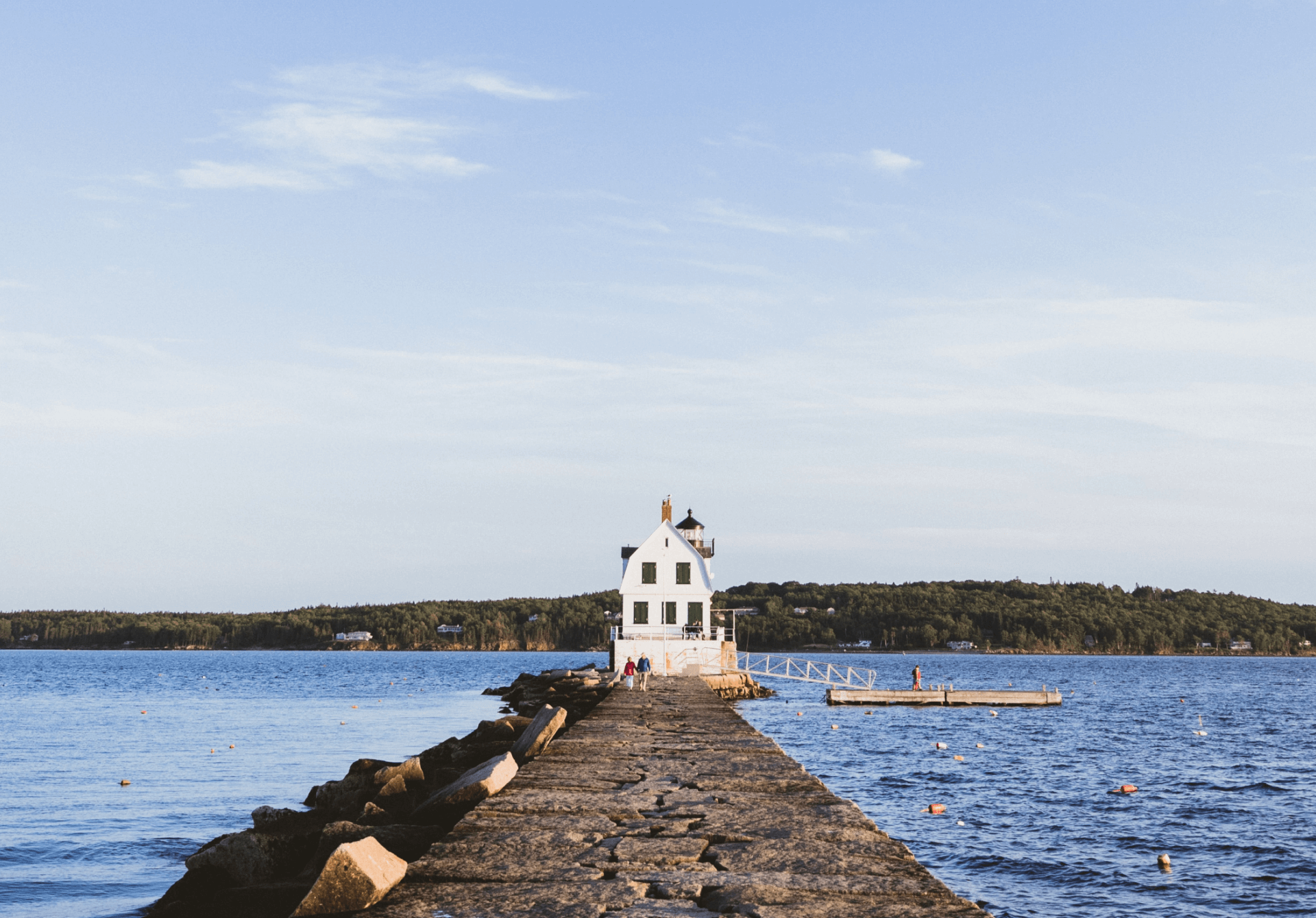 Image of a house on the river